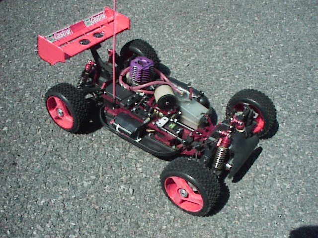 Birgonzoni Flash RHS Showing home made 6 volt 
battery pack and HiTec 615 Steering Servo